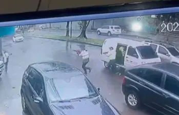 Un acto de sicariato se produjo este 30 de julio en una concurrida calle de Villavicencio. FOTO: Captura de pantalla 