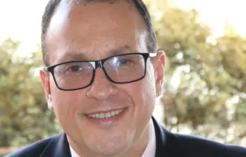 Falsedad en documento público, peculado, prevaricato y tráfico de influencias hacen parte de los ocho delitos que la Fiscalía le imputó al exviceministro de Defensa Luis Edmundo Suárez Soto. FOTO: Tomada de redes sociales