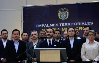 Durante el encuentro, el presidente electo aseguró que la jornada permitió revisar de manera detallada las principales necesidades de Antioquia y de sus municipios. FOTO Camilo Suárez. 