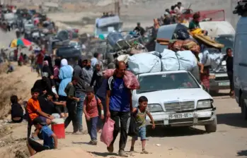 El ejército israelí controla aproximadamente el 75 % de la Franja de Gaza, y para llevar a cabo sus ataques contra Hamás, ha obligado a la población palestina a desplazarse constantemente. FOTO: AFP