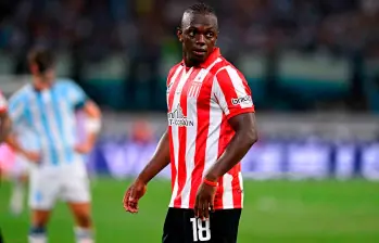 El extremo colombiano Edwuin Cetré quien pasó por Junior y por el DIM se podría convertir este lunes en nuevo jugador de Boca Juniors. FOTO GETTY 