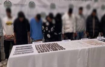 También fueron incautadas cerca de 1.000 dosis de drogas. FOTO: Cortesía.