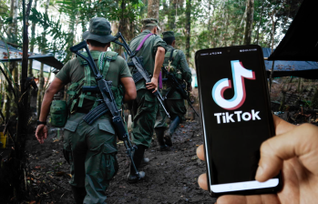 Cuentas propagandísticas de las disidencias de las FARC han usado la “narco cultura” para atraer y reclutar a los jóvenes en Tiktok. FOTO: COLPRENSA | GETTY