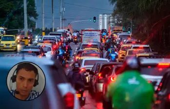Camilo Múnera Osorio (en el círculo) fue condenado a 37 años y 5 meses de prisión por asesinar a un conductor de plataforma en 2023. FOTO: Captura de pantalla