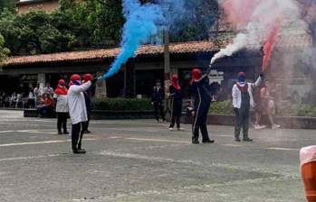 Mitin político dentro de la Universidad de Antioquia. FOTO: Cortesía Denuncias Antioquia