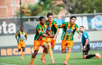 Envigado venció 2-1 a Pereira en el Polideportivo Sur en el juego de ida por los cuartos de final de la Copa Betplay. FOTO CAMILO SUÁREZ 