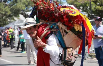 Este es Jhon Jairo Grajales, ganador absoluto del Desfile de Silleteros 2026. FOTO : Manuel Saldarriaga.