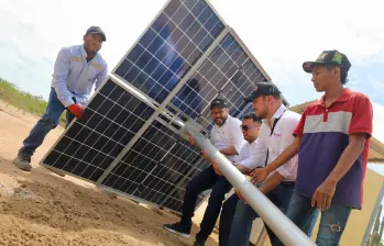 Los anuncios fueron realizados durante la inauguración del Sistema Solar Fotovoltaico Centralizado Michi Kai, ubicado en la comunidad de Joumana, corregimiento El Pájaro, en Manaure (La Guajira). FOTO: MinEnergía.