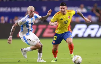 James Rodríguez revivió la polémica sobre la final de la Copa América en donde el central Raphael Claus no sancionó dos posibles penales a favor de Colombia. Foto: Getty Images