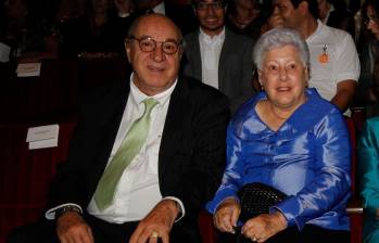 EL COLOMBIANO lamenta el fallecimiento de Lía de la Cuesta de Hernández, esposa del doctor Jorge Hernández Restrepo. FOTO: Archivo