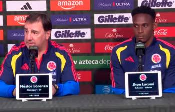 Néstor Lorenzo y Jhon Lucumí en rueda de prensa. FOTO: Captura de vídeo