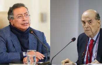 El presidente Petro insiste en que el excanciller Álvaro Leyva es “culpable de querer tumbar al presidente”. Fotos: Colprensa