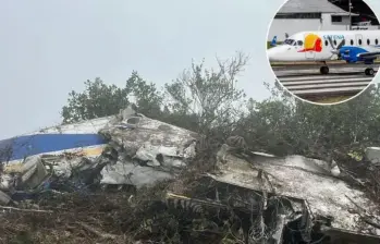 Según las autoridades, en la aeronave viajaban 13 pasajeros y 2 tripulantes. La Aeronáutica Civil ya se encuentra en la respectiva investigación. FOTO: Cortesía Miguel Galeano Molina y Colprensa