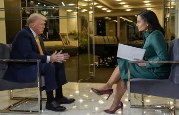 El presidente Donald Trump en una entrevista pasada con Kristen Welker; aquí, después de una pregunta sobre noticias falsas publicadas por el mandatario, este abandonó el set. Foto: Getty