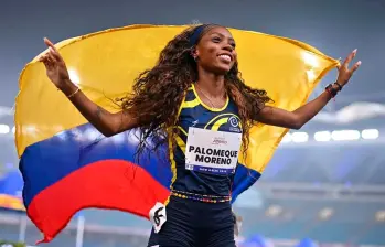 Karen Tatiana Palomeque Moreno celebrando un nuevo oro en el Mundial de Para Atleismo en India. FOTO GETTY 