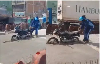 Lo que pretendía ser un atajo rápido para esquivar el tráfico sobre la autopista Sur de Bogotá terminó convertido en un bochornoso incidente. FOTO: Captura de video de redes sociales @PasaenBogota