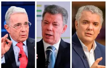 Los expresidentes Álvaro Uribe, Juan Manuel Santos e Iván Duque rechazaron la intención de Gustavo Petro de convocar una consulta popular por decreto, tras su hundimiento en el Senado. FOTO: GETTY-COLPRENSA-CARLOS VELÁSQUEZ