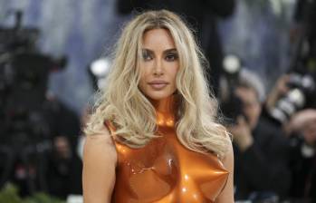 Kim Kardashian sufrió un robo a mano armada en 2016 mientras se hospedaba en un hotel de París durante la Semana de la Moda. FOTO: AFP. 