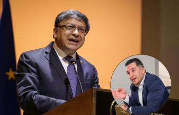 Jorge Enrique Ibáñez, magistrado de la Corte Constitucional y el ministro de Justicia (e), Andrés Idárraga. Foto: Colprensa