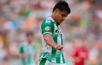 El futbolista colombiano Juan Camilo Hernández suma tres goles esta temporada con el Betis. Foto: tomada del x de @RealBetis