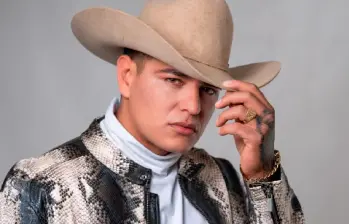 El cantante nortesantandereano Éider Ortiz denunció que hombres armados intentaron interceptarlo mientras se desplazaba por la vía entre Cúcuta y Ocaña. FOTO Instagram @eiderortizh