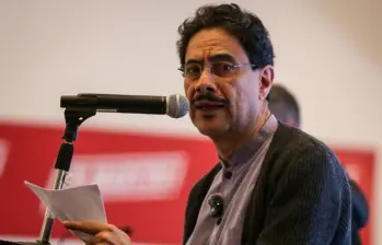 Iván Cepeda, candidato presidencial del Pacto Histórico, expuso que uno de sus enfoques en un eventual gobierno sería la “lucha contra la corrupción”. Foto: Colprensa