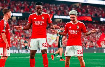 Jhon Jader Durán celebrando junto a Gianluca Prestianni. FOTO: X SLBenfica