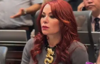 Se trata de la presidenta de la Comisión de Acusaciones, Gloria Arizabaleta. Foto: Redes sociales @gloriaearizabaleta
