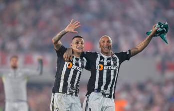 Los jugadores de Mineiro celebrando su paso a la final tras dejar en el camino a River Plate. FOTO AFP