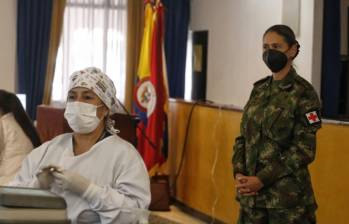 Las revelaciones del recorte en Sanidad Militar vendrían de un documento del Ministerio de Defensa. Foto: Colprensa.