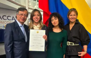 El presidente Gustavo Petro y la primera dama, Verónica Alcocer, fueron vistos juntos. FOTO: Tomada de Instagram @anto_petro_alcocer