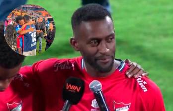 Jackson Martínez en su presentación con DIM. En el círculo, el abrazo entre el chocoano y Juan Guillermo Cuadrado. FOTO: Captura de vídeo