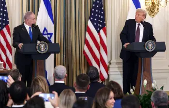Benjamín Netanyahu y Donald Trump se reunieron en la Casa Blanca para hablar sobre el conflicto en la Franja de Gaza. FOTO: Getty