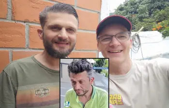 Adelante, Michael Wältl, desorientado en las calles de Bello. Atrás, a la izquierda, tras su proceso de recuperación. FOTO: Cortesía
