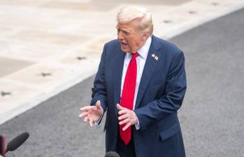 Donald Trump impuso nuevas restricciones a ciudadanos de varios países que entren a Estados Unidos. FOTO: Xinhua