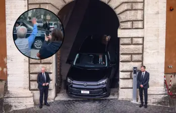 El papa León XIV ha modificado el carro oficial del Vaticano, dejando atrás la decisión de Francisco. Fotos: Getty Images y Vatican News