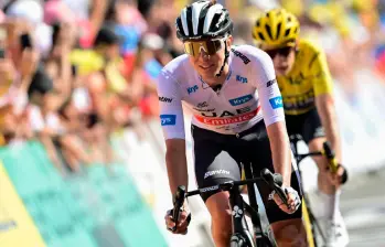 El esloveno Tadeg Pogacar es el vigente campeón del Tour de Francia. Este año va por su cuarto título en esta carrera. FOTO: AFP