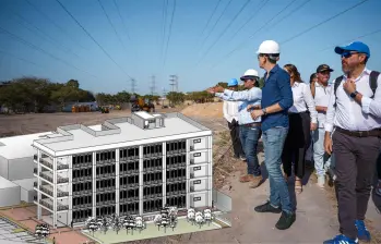 Hasta Soledad fue el ministro Rojas a presentar oficialmente el proyecto. Desde la cartera dicen que ya hay un 12% de ejecución. FOTO Cortesía y captura de video.