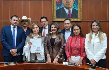 Se trata de siete congresistas de partidos independientes y dos más de oposición, quienes junto a otros cinco de la bancada de Gobierno conforman la Comisión. Foto: Cortesía