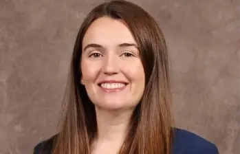 Erin Piacenti, de 32 años, era vicepresidenta de selección de negocios y conflictos en Bank of America. Foto: Redes
