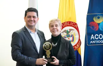 Rodolfo Correa recibió esta distinción presidente ejecutivo de Acopi. FOTO CORTESÍA. 