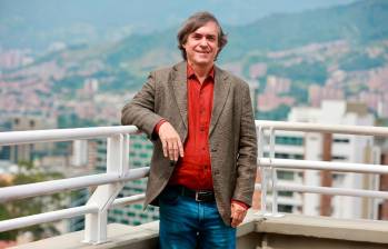 Mircea Cărtărescu es un escritor rumano, candidato al Nobel de Literatura. Visitó Medellín durante la Fiesta del Libro y la Cultura. Foto: Manuel Saldarriaga.