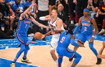 Oklahoma City derrotó a Denver 125-93 en el séptimo y definitivo juego de semifinales en el Oeste. FOTO: GETTY