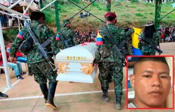 El funeral de alias “Mayimbú” fue realizado por los terroristas en un coliseo de Cauca, hace tres años. FOTOS: CORTESÍA.