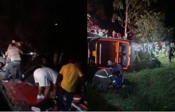 El bus terminó volcado en la vía Panamericana, en Cauca. FOTO: X- @Marovaan, @Ruben723.