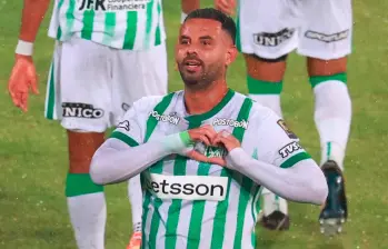 Edwin Cardona al final del encuentro frente al Pasto en el que anotó dos golazos. FOTO MANUEL SALDARRIAGA