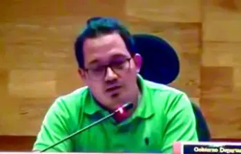 Wilmar de Jesús Mejía, representante del Gobierno Petro en el Consejo Superior de la U.deA y director de inteligencia del DNI. FOTO: CAPTURA DE VIDEO.