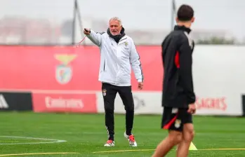 José Mourinho tiene 26 títulos como entrenador profesional. FOTO: INSTAGRAM JOSEMOURINHO