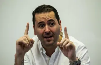 Juan Sebastián Abad, exmandatario de La Estrella de 2020 a 2023, está siendo investigado por irregularidades en la contratación de un proyecto de más de $90.000 millones. Foto: Julio César Herrera Echeverri.