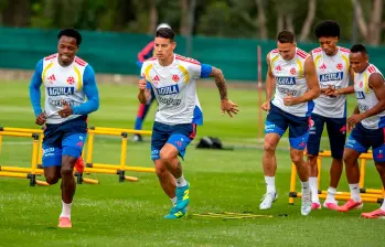 Los jugadores de Colombia durante la práctica de este domingo en Guadalajara. FOTO JUAN ANTONIO SÁNCHEZ
